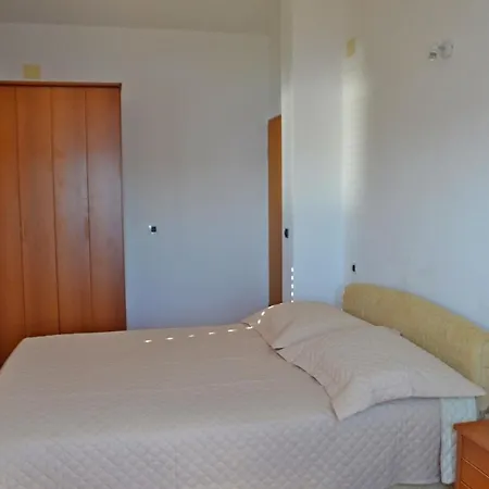 House Petar